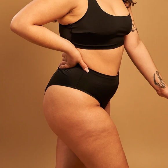 One With Hampton High-Waisted High-Cut Bikini Bottom - Picture 3 of 4